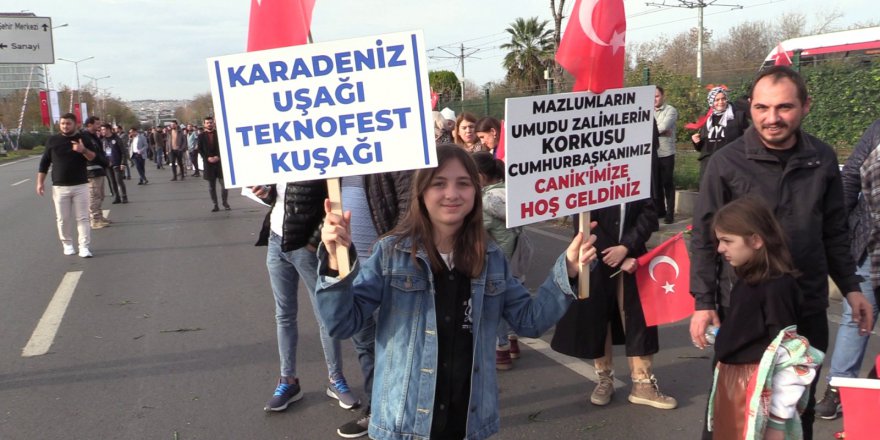 CANİK'TE CUMHURBAŞKANI ERDOĞAN'A SEVGİ SELİ