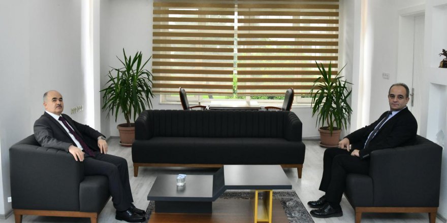 VALİ DAĞLI'DAN KIŞ LASTİĞİ UYARISI