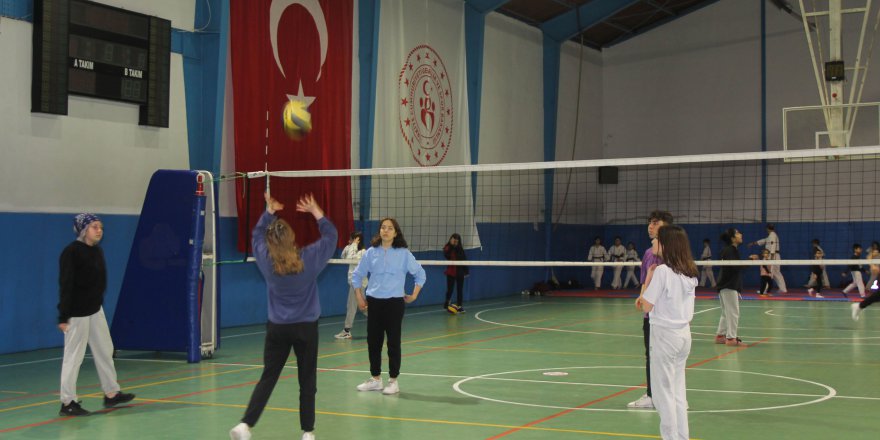 SPOR KURSLARI DEVAM EDİYOR