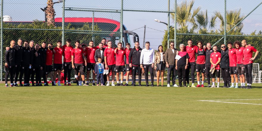 SAMSUNSPOR İSTATİSTİKLERDE TARAFTARI ÜZDÜ