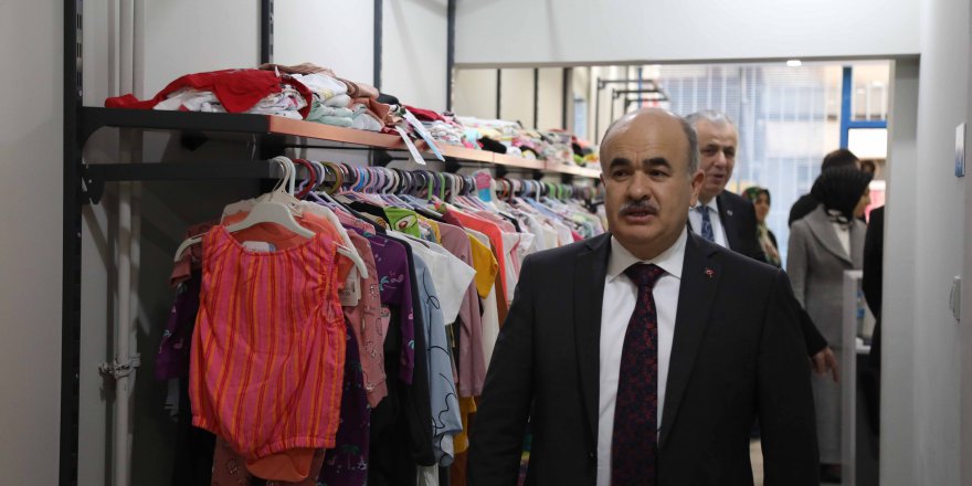 5 BİN VATANDAŞ SOSYAL MARKETTEN YARALANDI