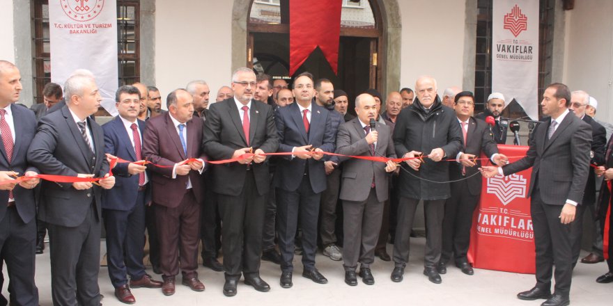 TARİHİ ÇARŞI CAMİSİ İBADETE AÇILDI