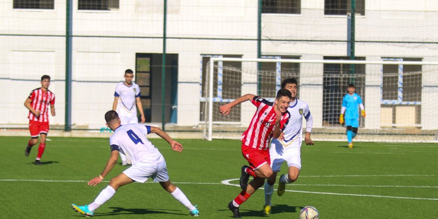 U17’DEN GOL YAĞMURU