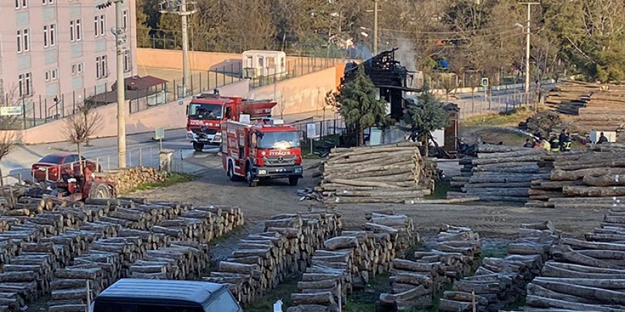 NÖBET KULÜBESİNDE YANGIN ÇIKTI