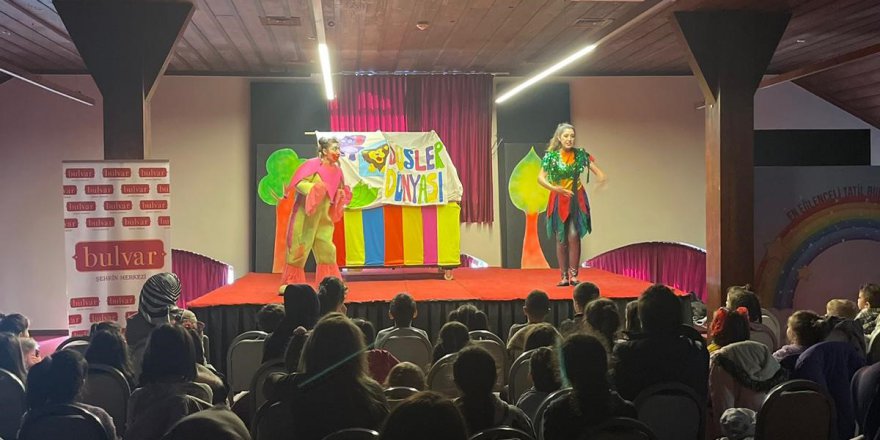 DOLU DOLU BİR SÖMESTİR PROGRAMI