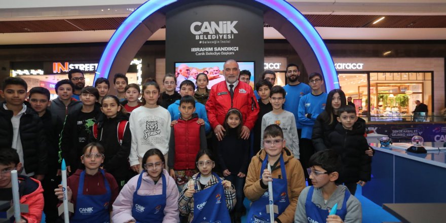 TEKNOLOJİ ÜRETEN VE GELİŞTİREN BİR NESİL