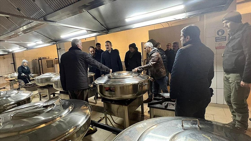 MEB'DEN BARINMA VE YEMEK HİZMETİ