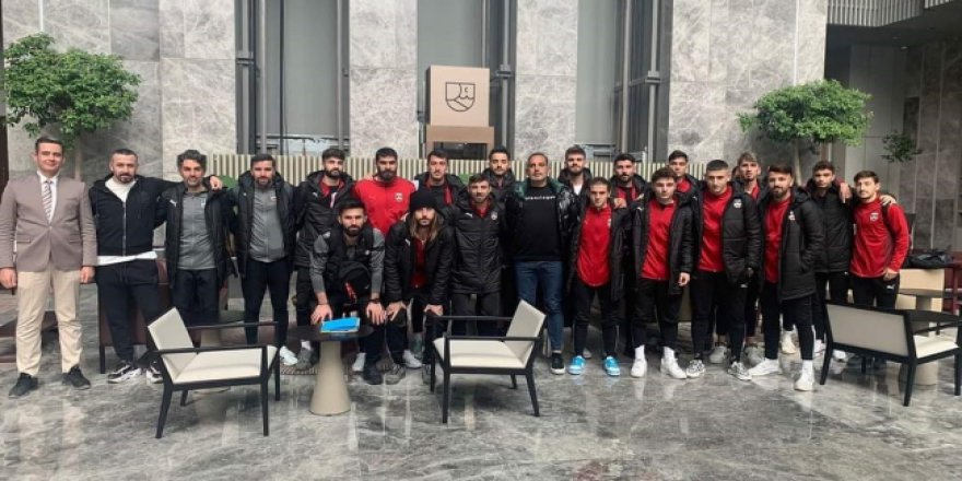 “FUTBOL DÜŞÜNECEK DURUMDA DEĞİLİZ”