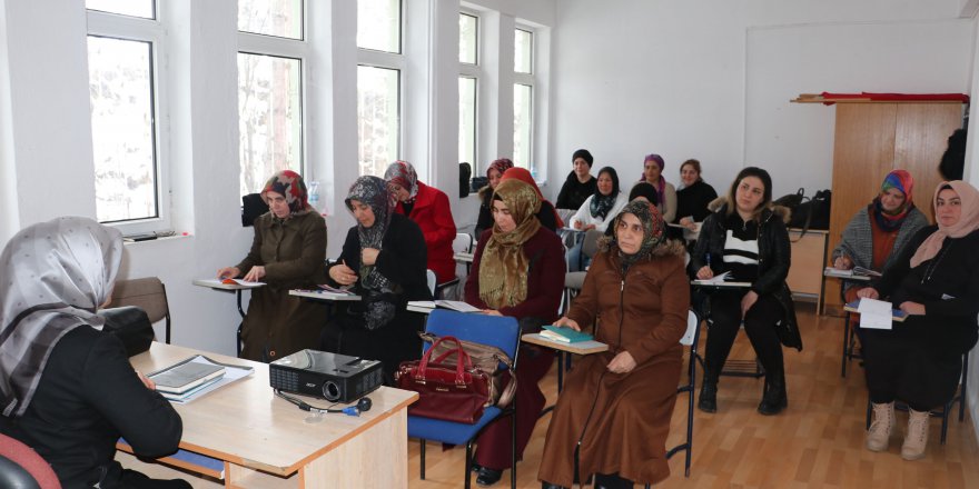KADINLARA CENAZE HİZMETLERİ KURSU