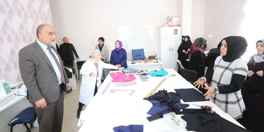 DEPREMZEDELER İÇİN ÜRETİYOR