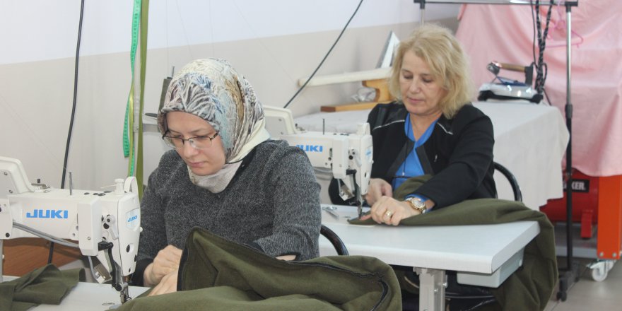 DEPREM BÖLGESİ İÇİN ÜRETİM YAPILIYOR