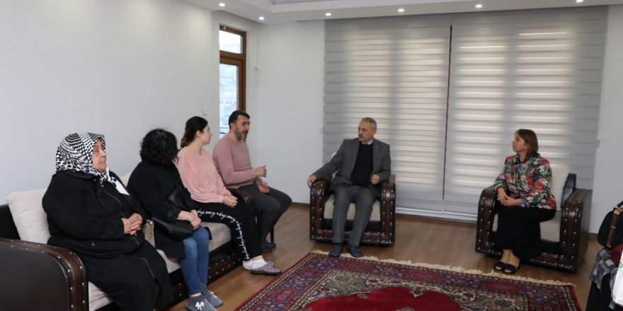 "KAPIMIZ SONUNA KADAR AÇIK"