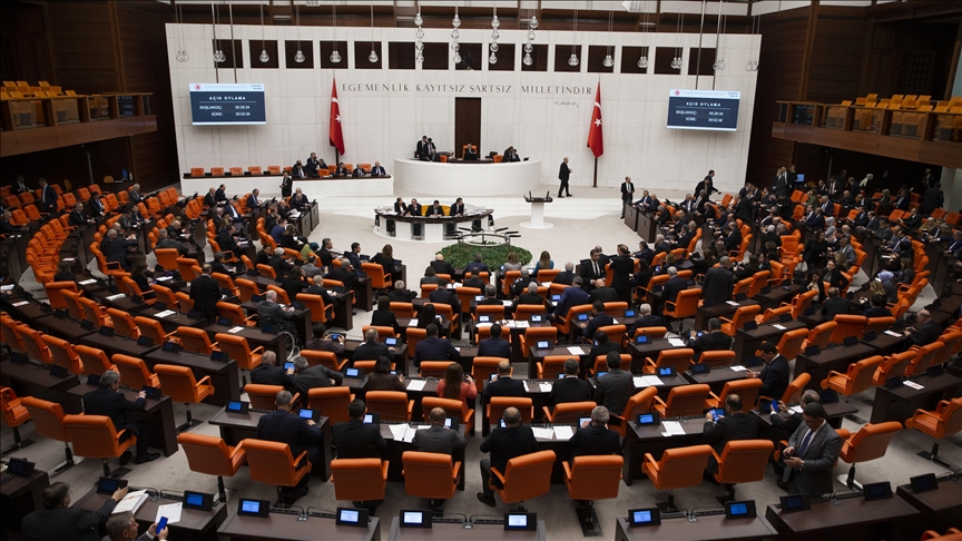 EYT’YE İLİŞKİN KANUN TEKLİFİ KABUL EDİLDİ