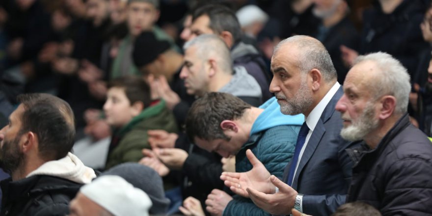 BİNLERCE VATANDAŞ CANİK'TE BULUŞTU