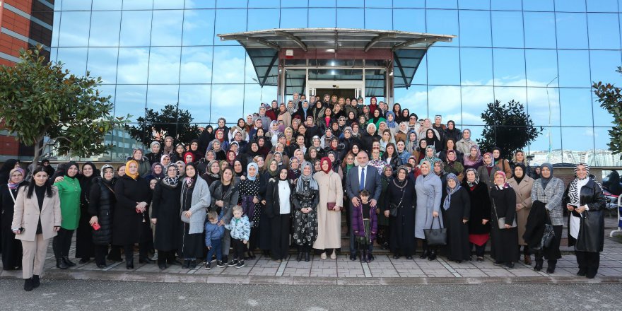 DEPREMZEDE KADINLARA ÖZEL KONFERANS