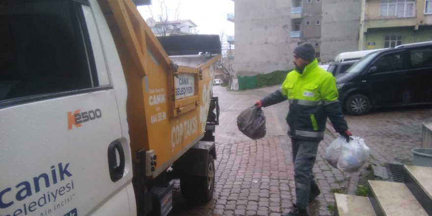 CADDE VE SOKAKLARDA YOĞUN MESAİ