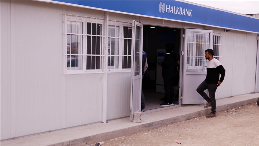 BANKALAR KONTEYNER ŞUBELERDE HİZMET VERİYOR