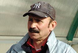 Adem Aksoy'un görevine son verildi