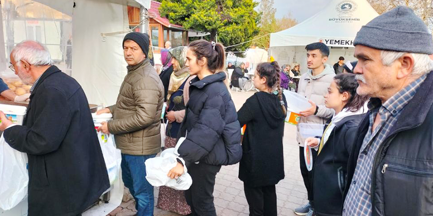 AFET BÖLGESİNDE ÇALIŞMALAR SÜRÜYOR