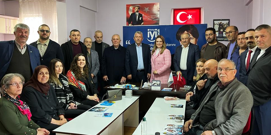 "TEK ÖNCELİK MİLLETİN HUZURUDUR"