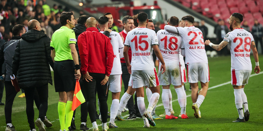 LİDER SAMSUNSPOR'DA TEK HEDEF 3 PUAN