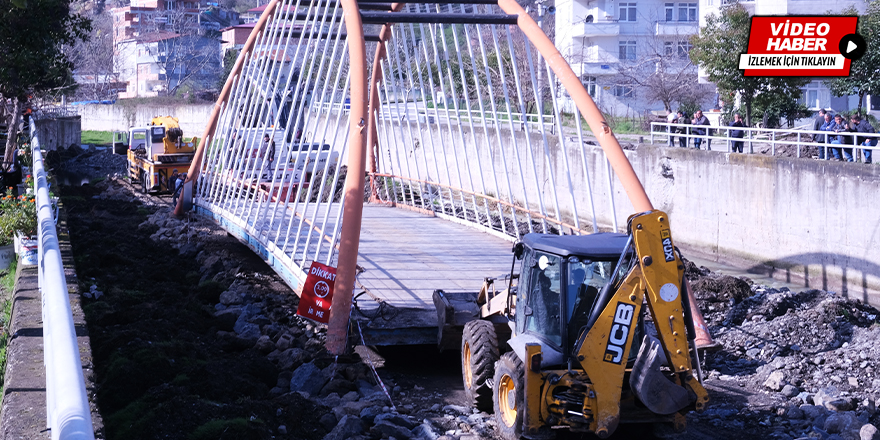 KİRAZLIK KÖPRÜSÜ YENİ YERİNE TAŞINDI