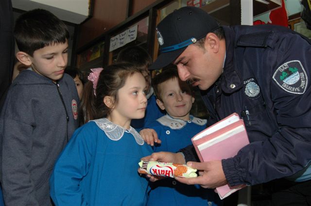Gazi'de kantinler denetlendi