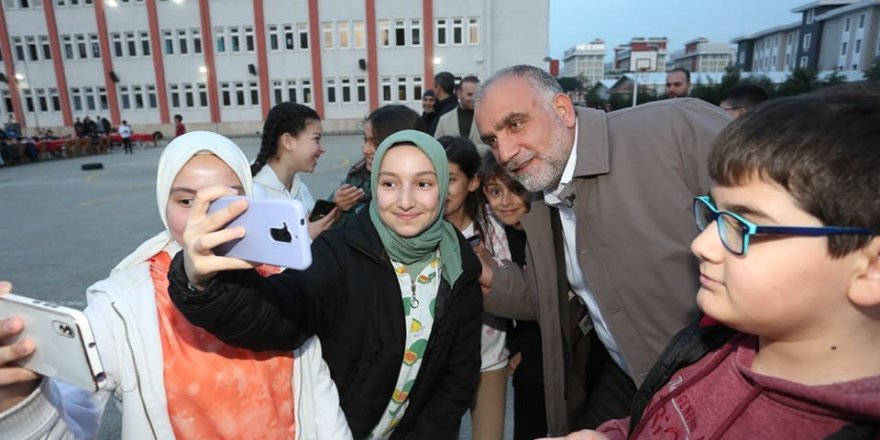 ÖĞRENCİLERİN RAMAZAN SEVİNCİNİ PAYLAŞTI