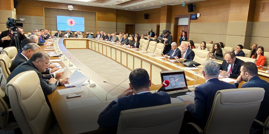 KOMİSYON KÖKTAŞ BAŞKANLIĞINDA TOPLANDI