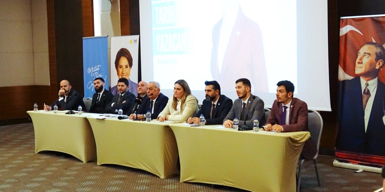 İYİ Parti Samsun iftar programında bir araya geldi