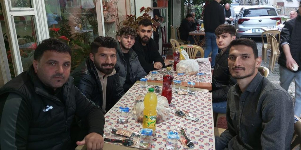 Çarşambaspor taraftarları iftarda buluştu