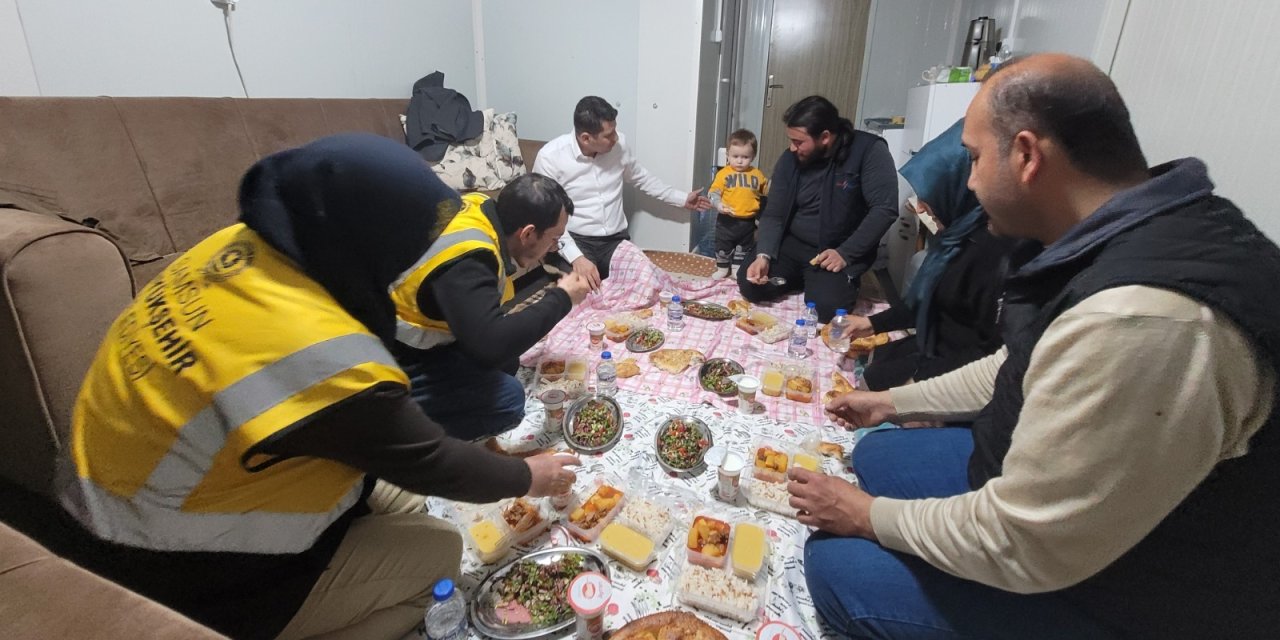 Duygulandıran iftar