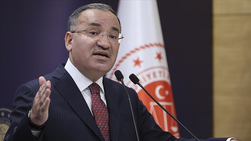 Bugünkü huzur ortamı olan bir Türkiye'ye geldik