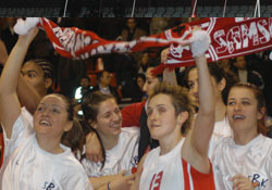 SBK'nın bileği bükülmüyor 70-69