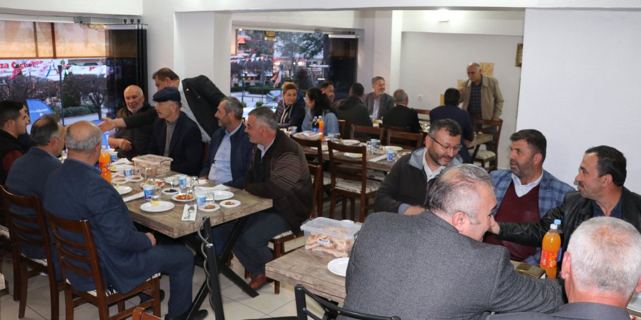 Havza'da muhtarlar iftar programı düzenledi