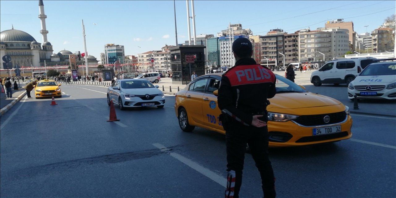 Asayiş uygulamasında 322 kişi gözaltına alındı