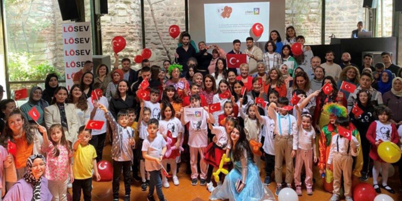 LÖSEV'de minikler için özel kutlama