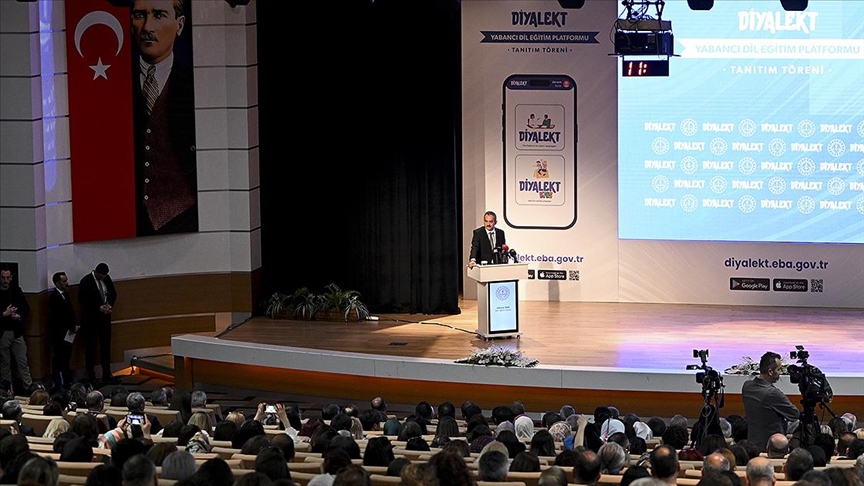 Akademik takvimi zamanında tamamlayacağız