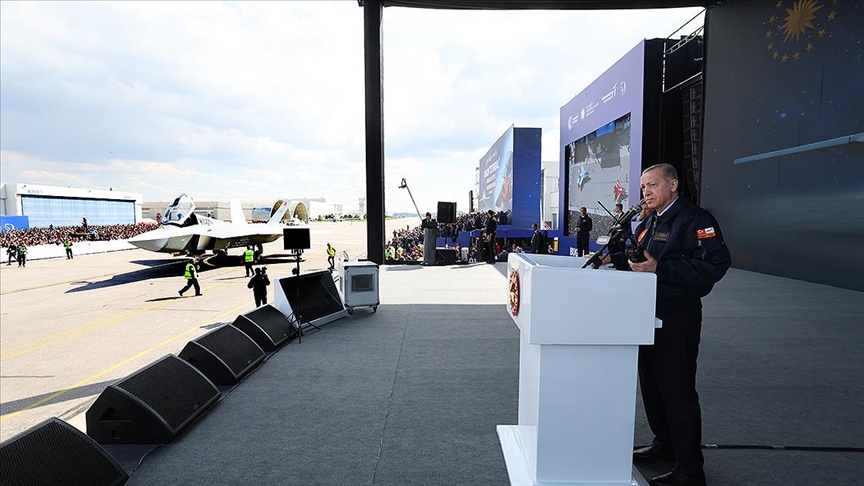 Milli Muharip Uçağın adının "KAAN" olduğunu açıkladı