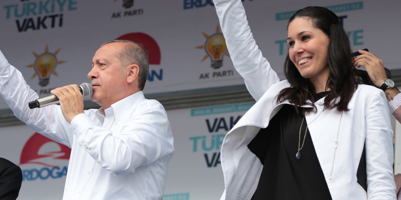 Karaaslan: Cumhuriyet Meydanı’nda buluşalım