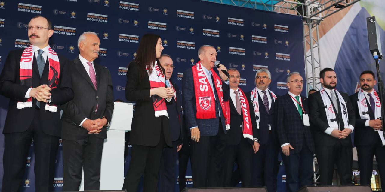 Cumhuriyet Meydanı, zaferin habercisidir