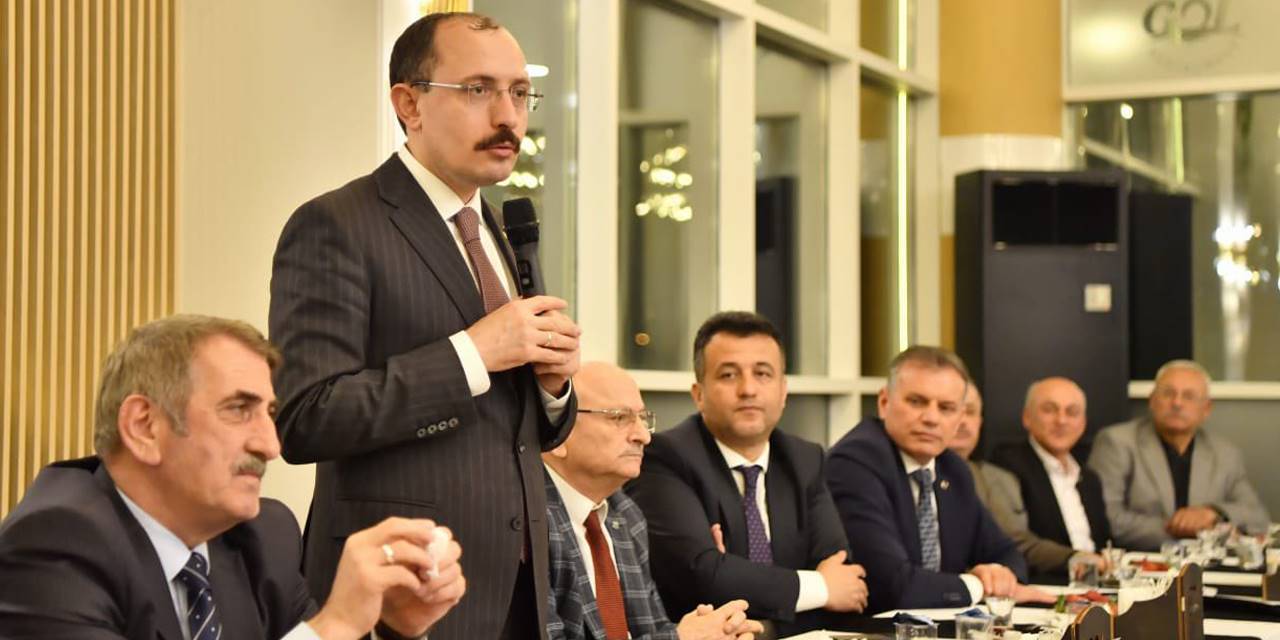 Esnafla bir araya geldi