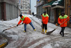 Yollar kesişti