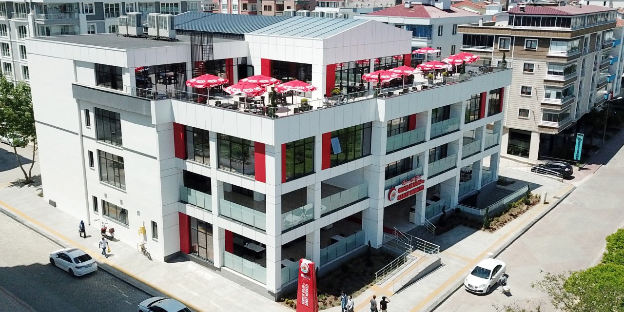 Atakum’da gençlerle buluşuyor