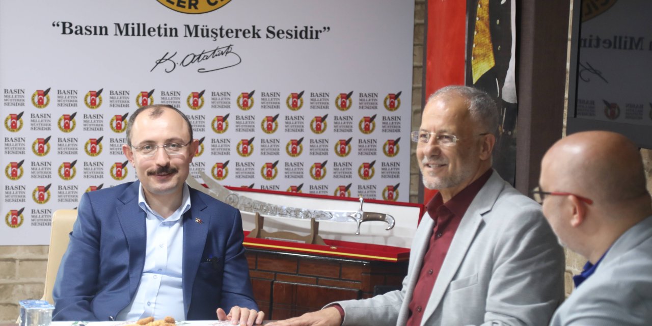 Samsun 19 Mayıs Gazeteciler Cemiyeti'ni ziyaret etti