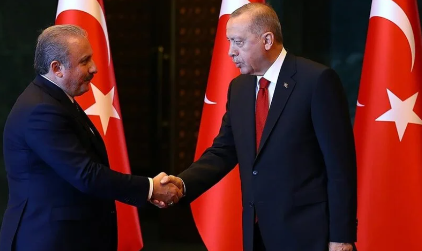 TBMM Başkanı Şentop, Cumhurbaşkanı Erdoğan'ı tebrik etti
