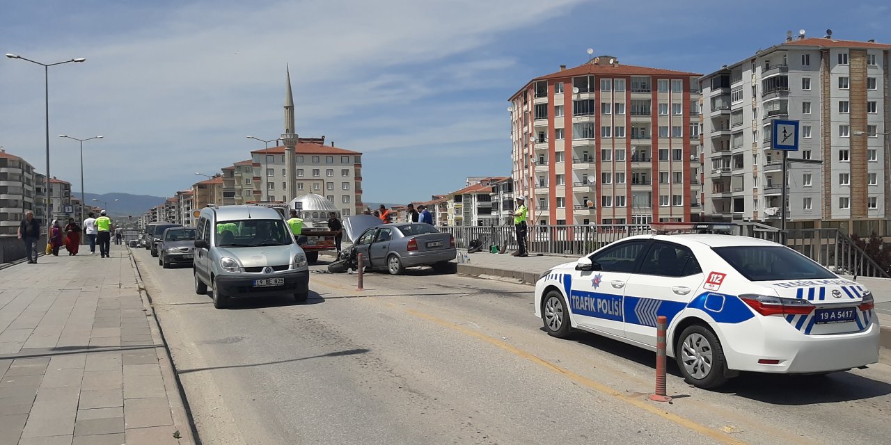 Zincirleme trafik kazasında 8 kişi yaralandı