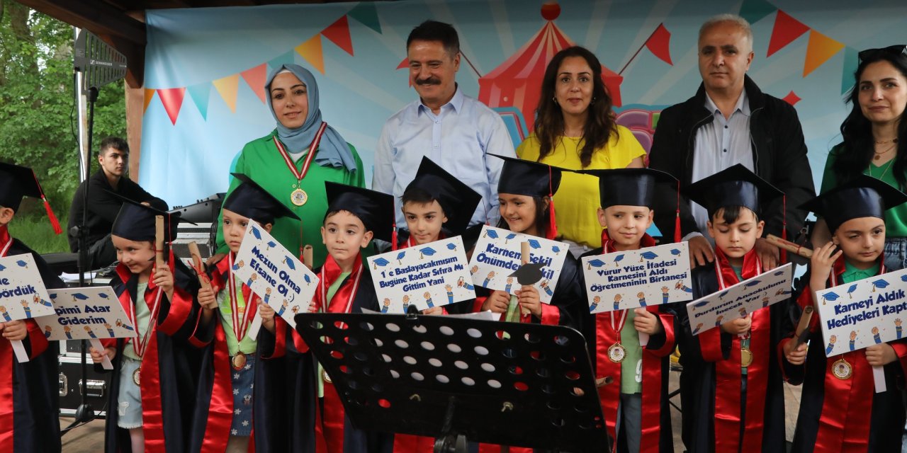 Çocuklar için mezuniyet töreni düzenlendi