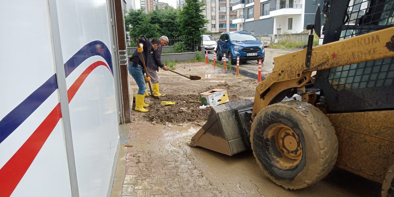 Atakum’da selin izleri siliniyor