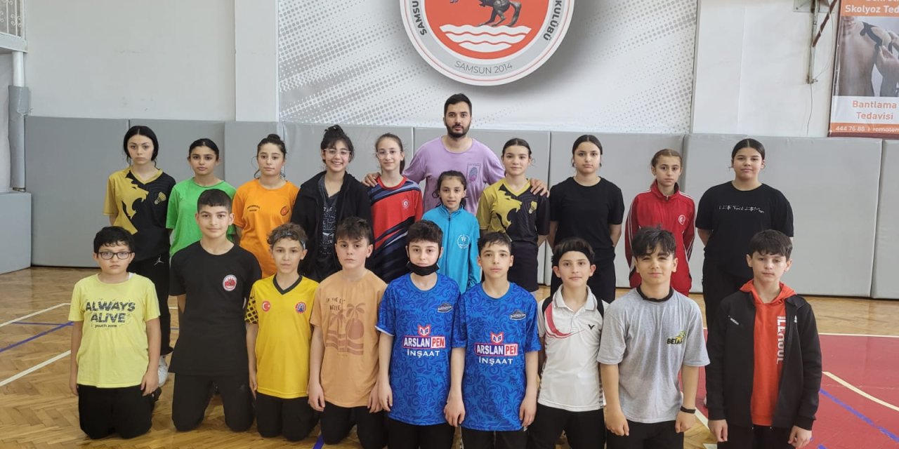 Badminton Analig İl Birinciliği sona erdi